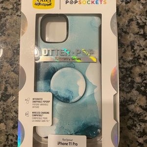 Very gently used Otterbox Popsocket case for iPhone 11 Pro